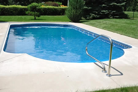 Pool Deck Cleaning